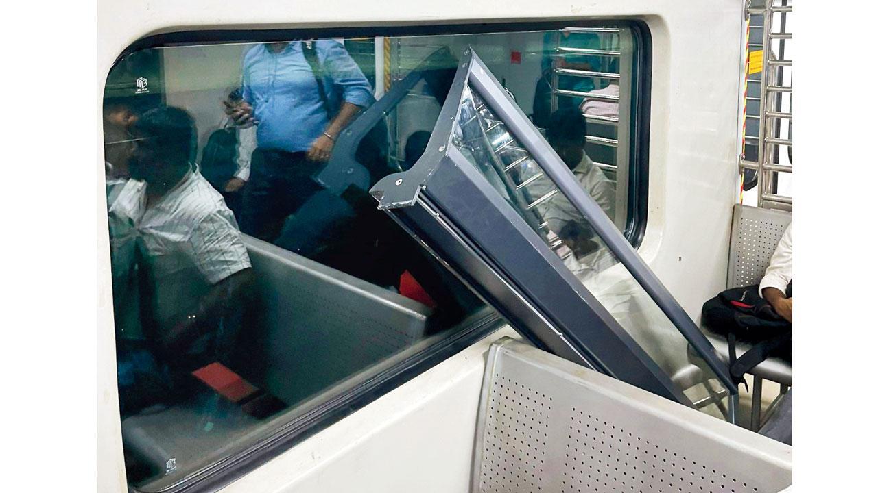 Mumbai: Luggage rack comes crashing down on AC local passengers