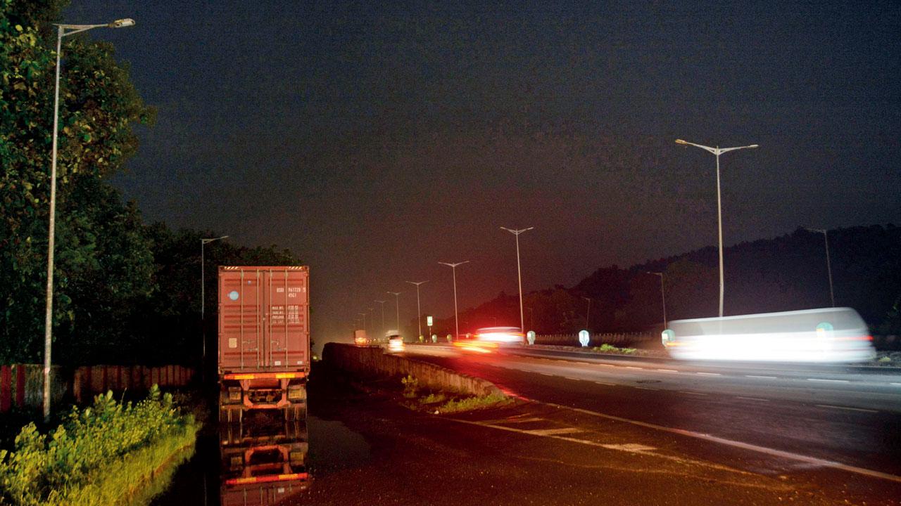 The Sakwar flyover on Mumbai-Ahmedabad is among the many bridges that have poor or no lighting