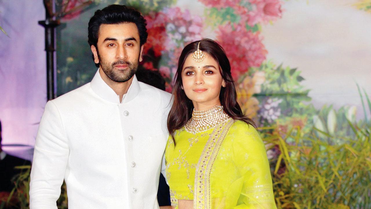 Ranbir, Alia stopped from temple visit