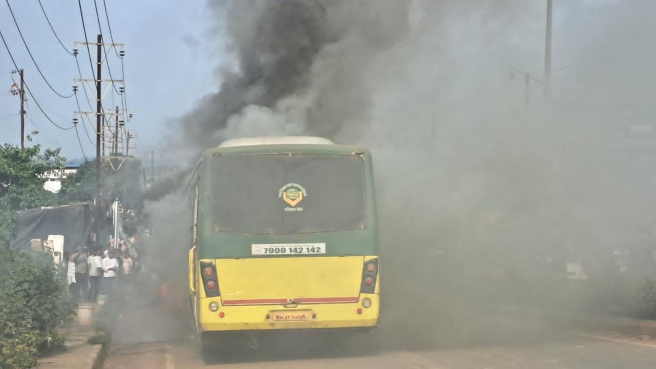 Maharashtra: VVMC bus catches fire in Palghar, passengers escape unhurt