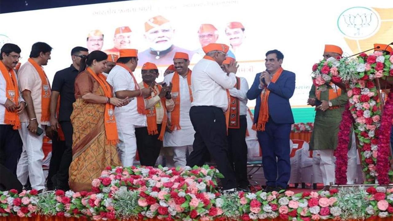 Prime Minister Shri Narendra Modi inaugurated Mega Free Medical Camp at Olpad, Surat, Gujarat