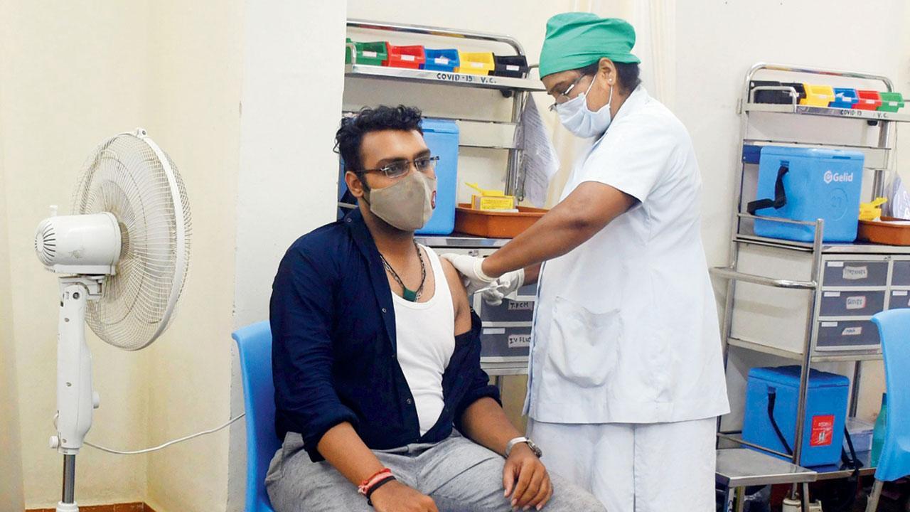 Mumbai: No deaths for first time since Aug, but city sees 285 Covid-19 cases