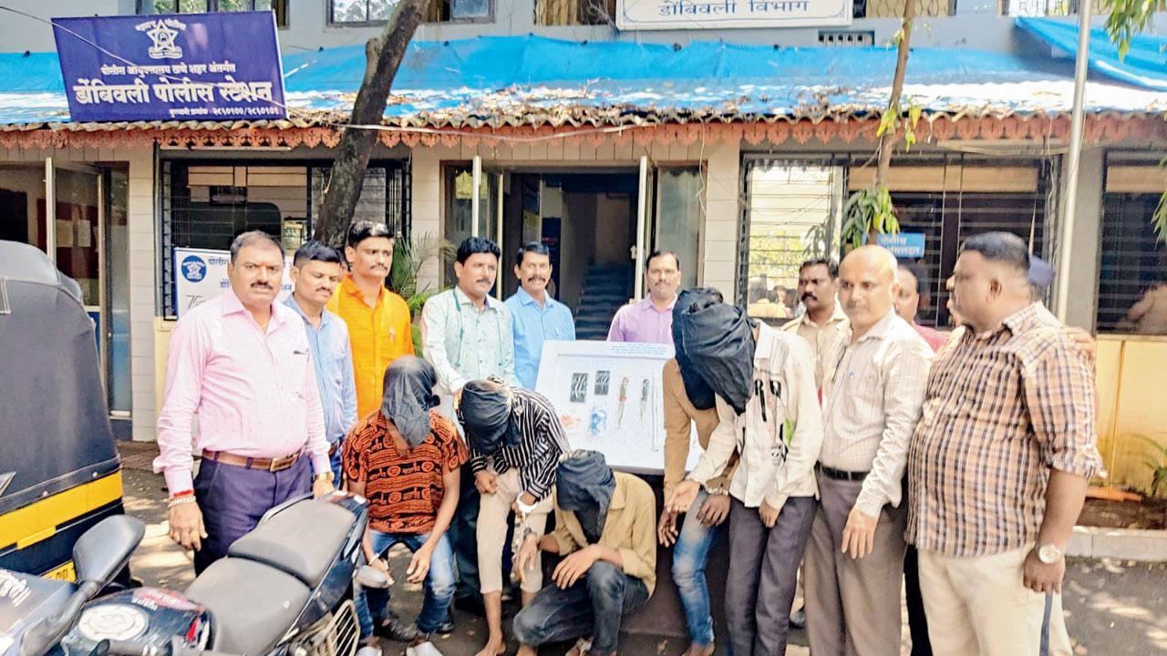 Mumbai: 2 juveniles join hands with robber gang, detained