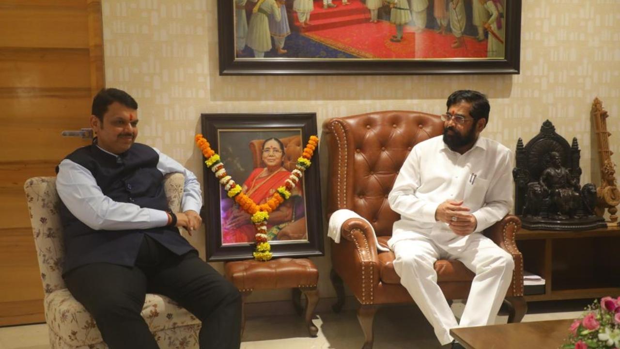 Eknath Shinde became the chief minister of Maharashtra on June 30 this year after forming an alliance with the BJP. Shinde had led a rebellion against Shiv Sena chief Uddhav Thackeray and toppled the Sena-NCP-Congress government. Pic- Eknath Shinde's team 