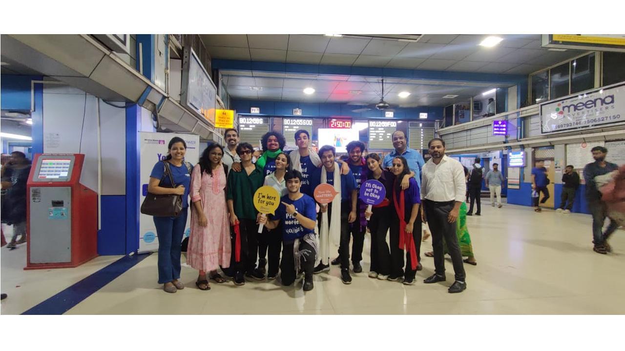 Students of Whistling Woods International Captivate Audience Through Street Play to Raise Awareness Around Suicide Prevention
