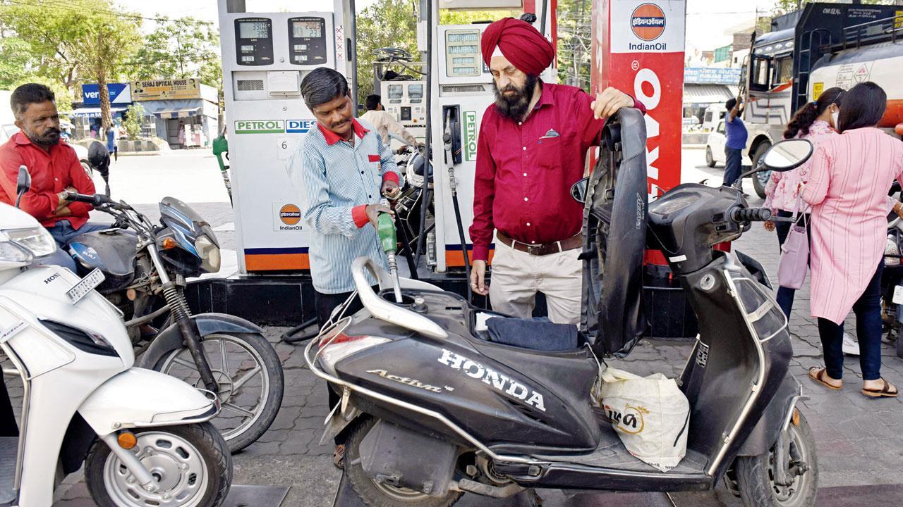 Oil prices at seven-month low, but petrol still costs Rs 100+