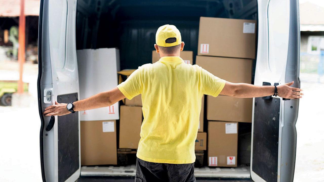 ‘Goods delivery vehicles must be turned into Electric Vehicles’