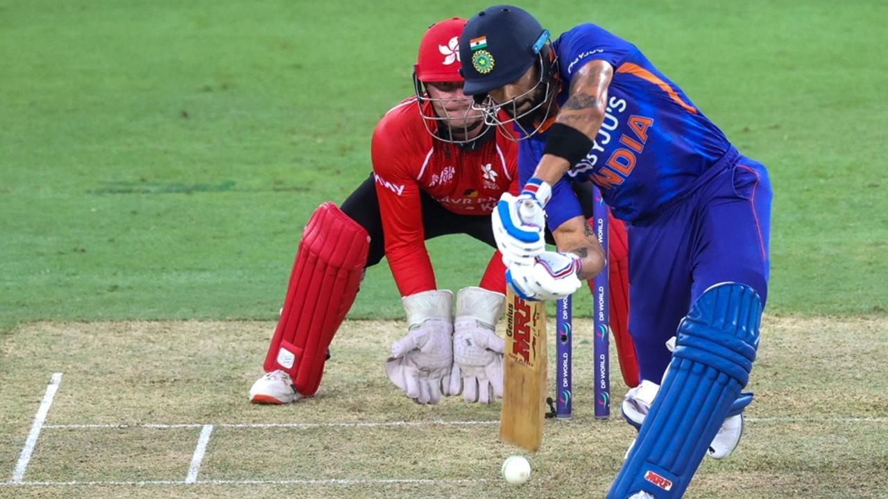 Ex-India player unhappy with the fluency of  Virat Kohli during knock against Hong Kong