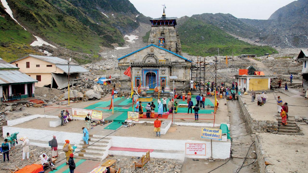 Uttarakhand: Priests divided over gold plating of Kedarnath walls