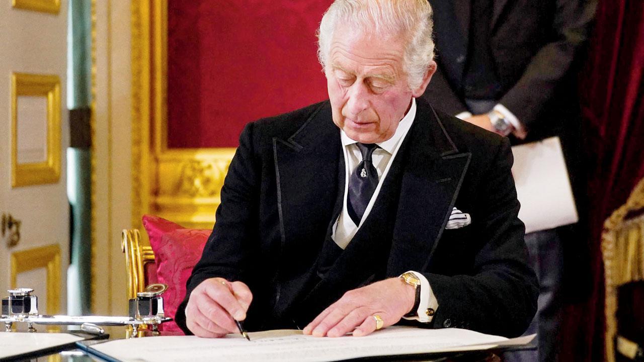 England gets a king after 70 years