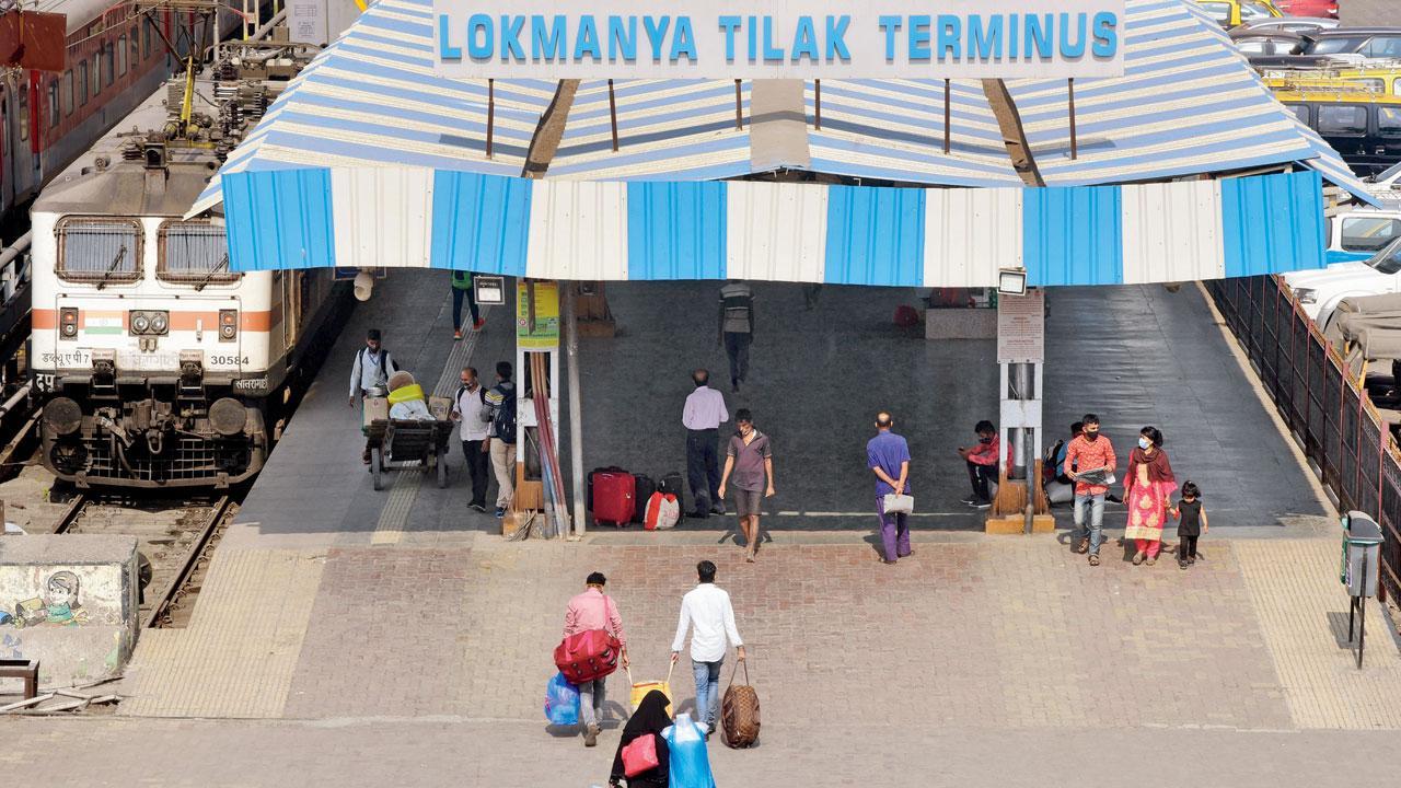 Mumbai: Lokmanya Tilak Terminus in Kurla all set to get 2 more platforms within a year
