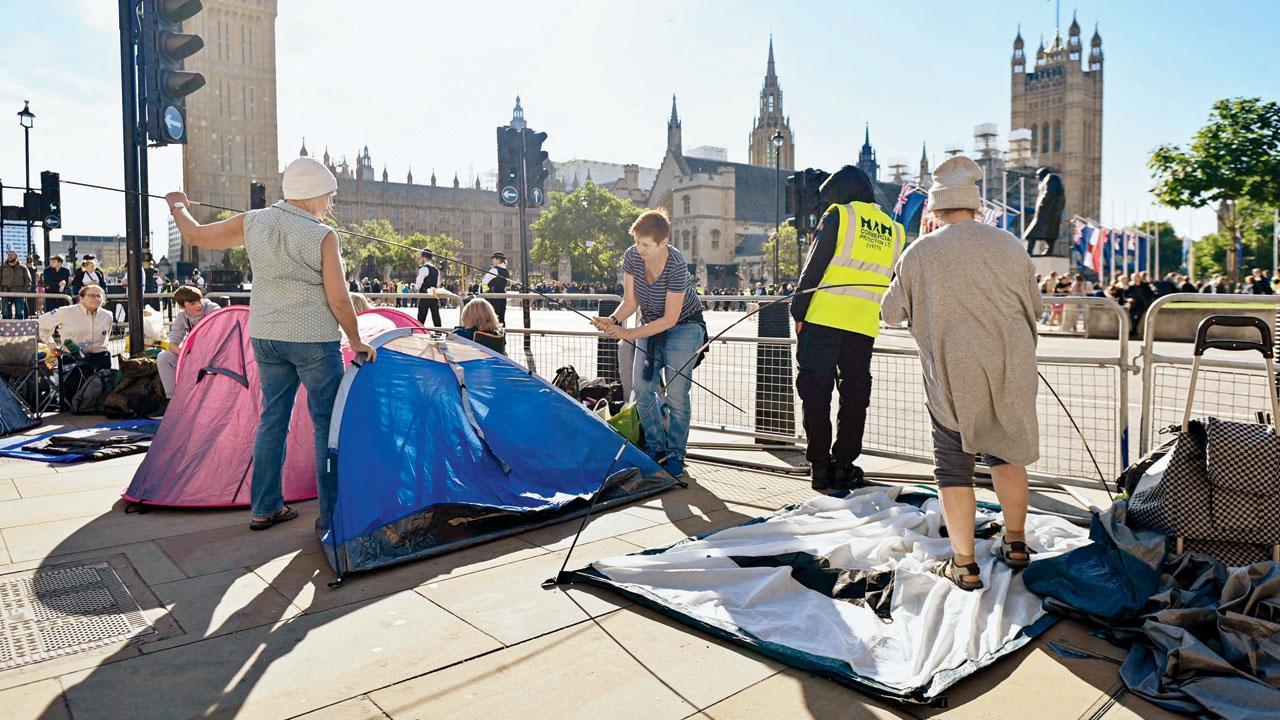 Royal funeral boosts London tourism