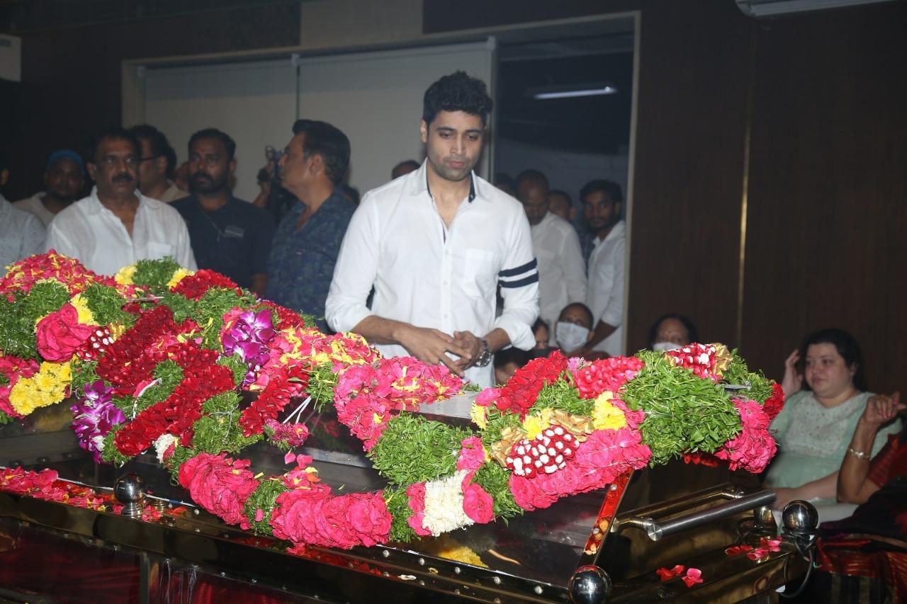 Film industry bigwigs have been making a beeline to the Ghattamaneni family home to pay their respects to the deceased matriarch