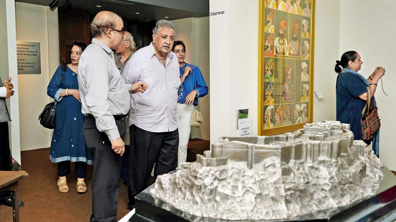 Director Sabyasachi Mukherjee and  Maharaja Gajsingh II of Jodhpur-Marwar at the exhibit. Pics Courtesy/ CSMVS MUmbai