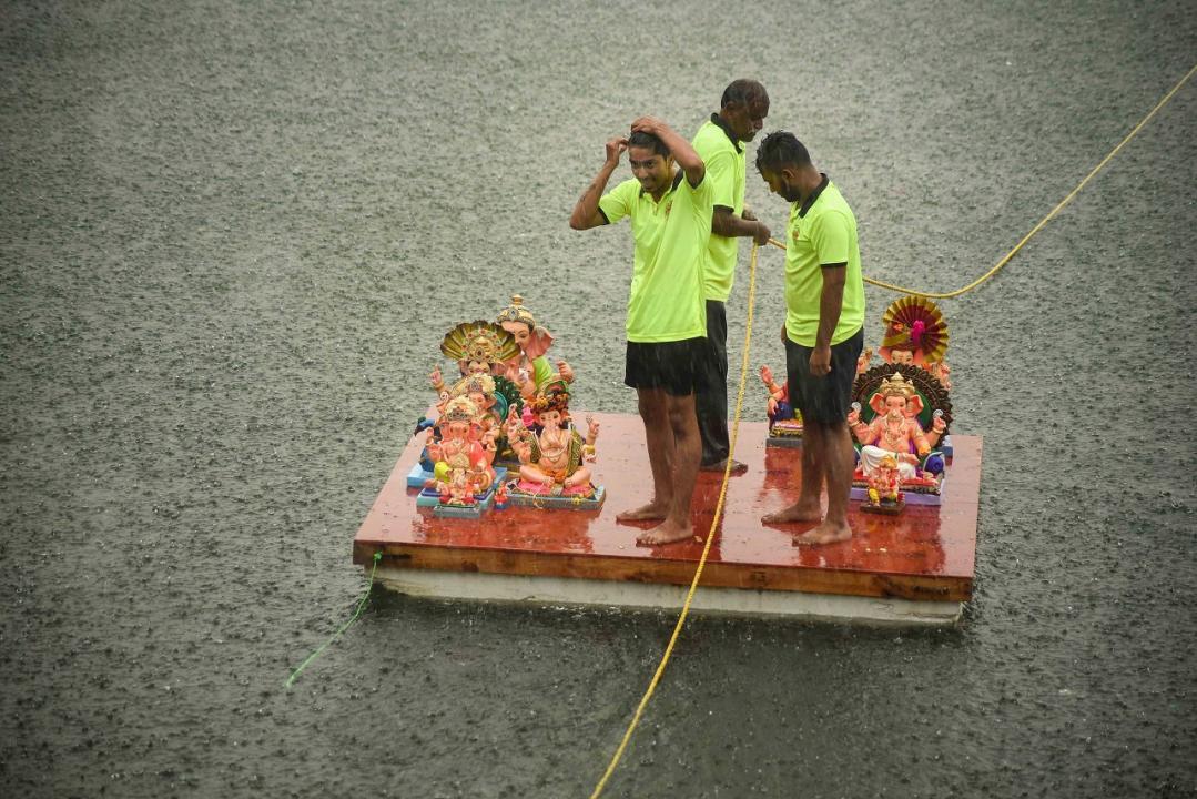 Mumbai: 11 electrocuted in Panvel city during Ganesh visarjan, decorator booked