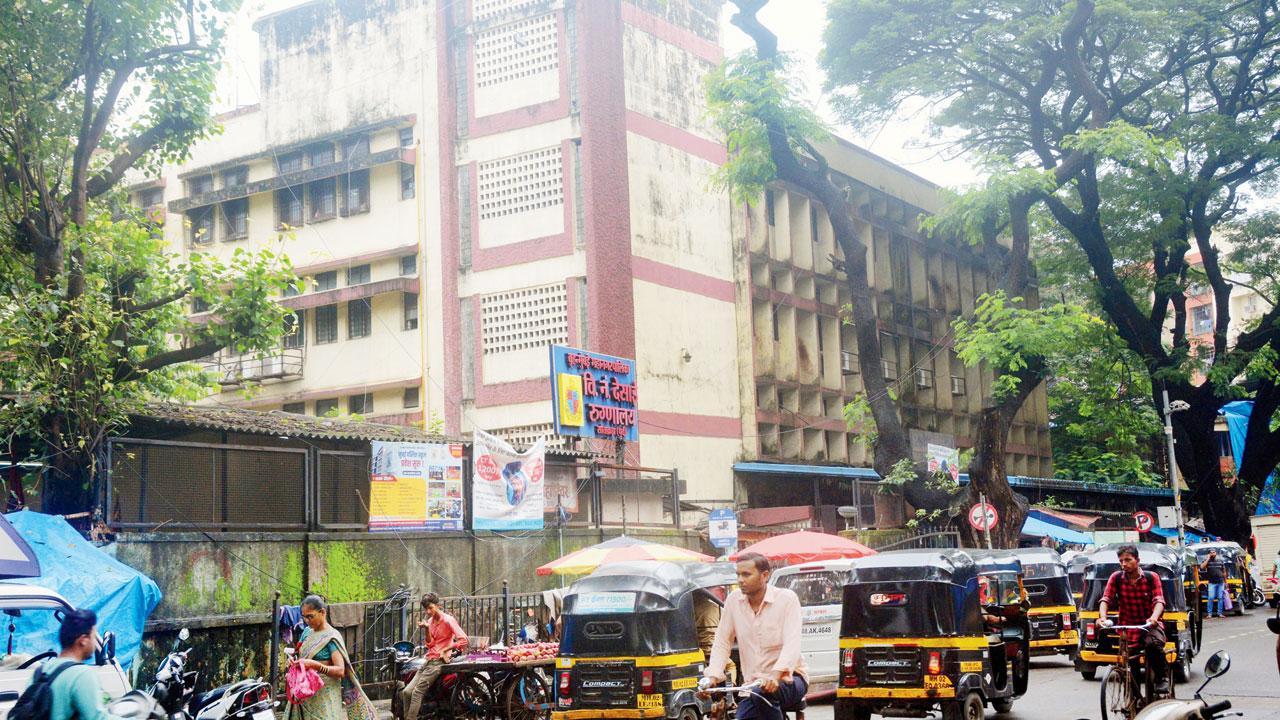 Mumbai: Patients in ICU, VN Desai Hospital doctor steps out for a party