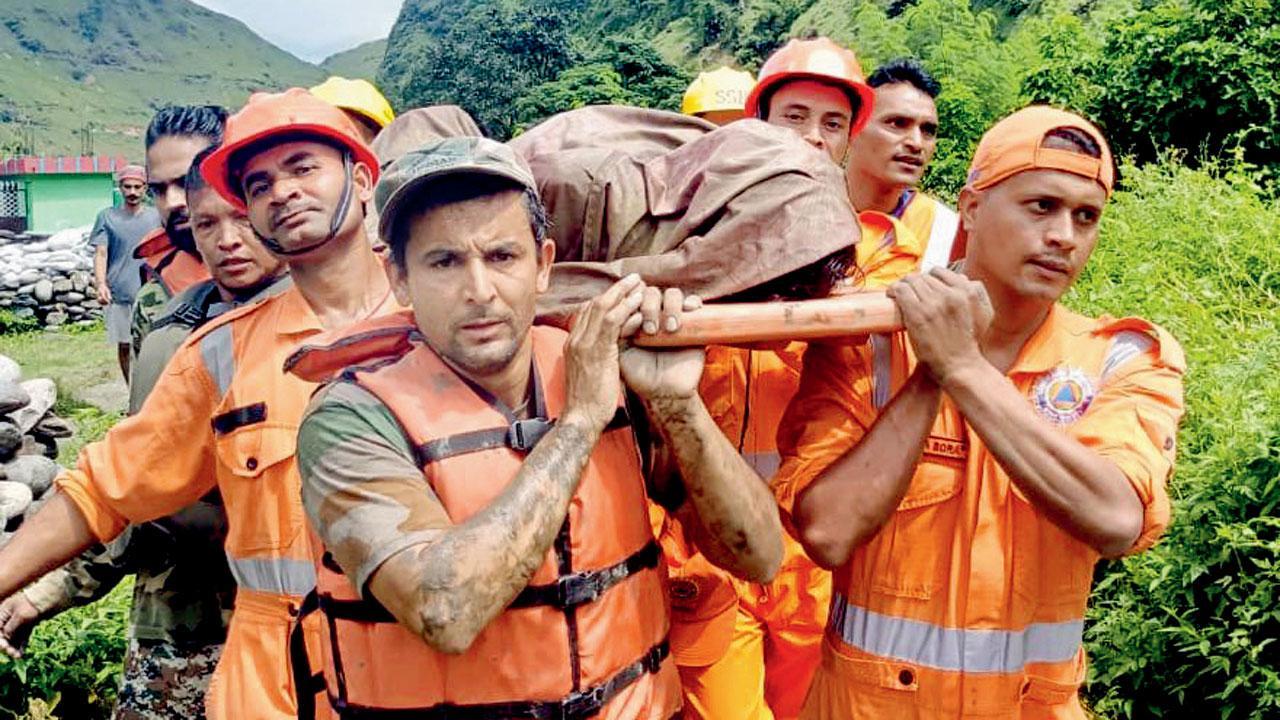 Uttarakhand: Cloudburst triggers flash flood in Pithoragarh, 1 dead