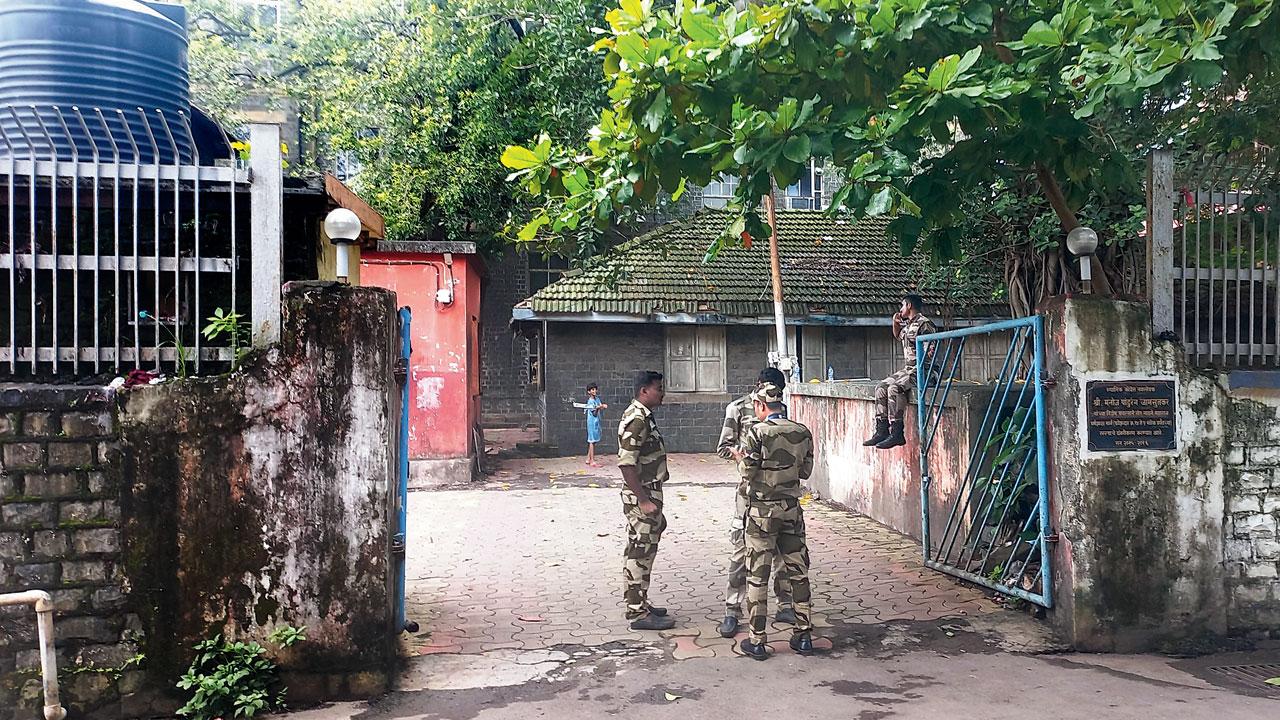 Police security at JJ hospital where post-mortem