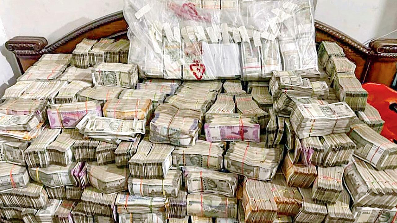 ED raids gaming company in Kolkata, seizes Rs 7cr cash