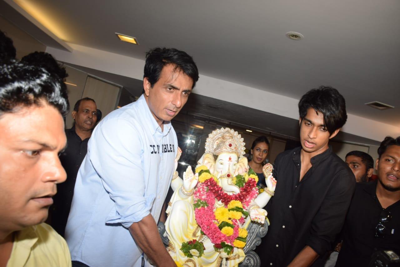 Actor Sonu Sood has been welcoming Lord Ganesha to his home for twenty years now. On Sunday, which marks the fifth day of Ganeshotsav, the Sood family took out a small procession for the Lord's visarjan