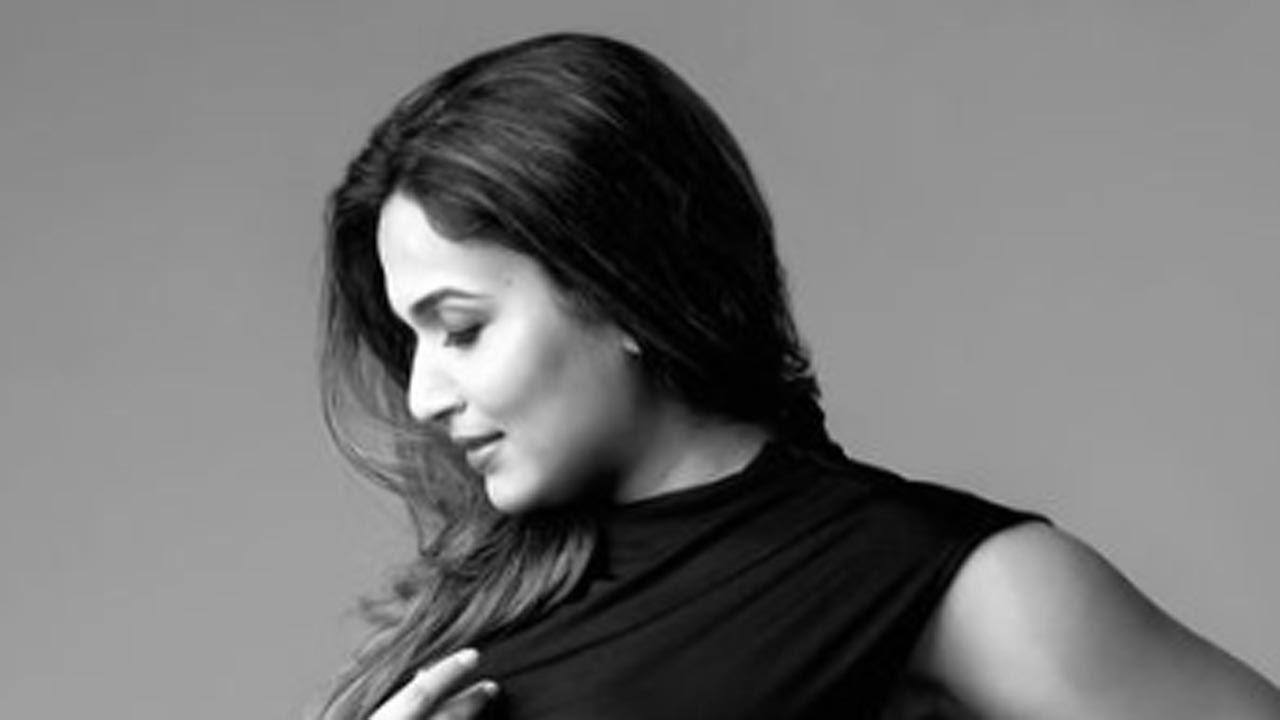 Soundarya Rajinikanth blessed with second baby boy