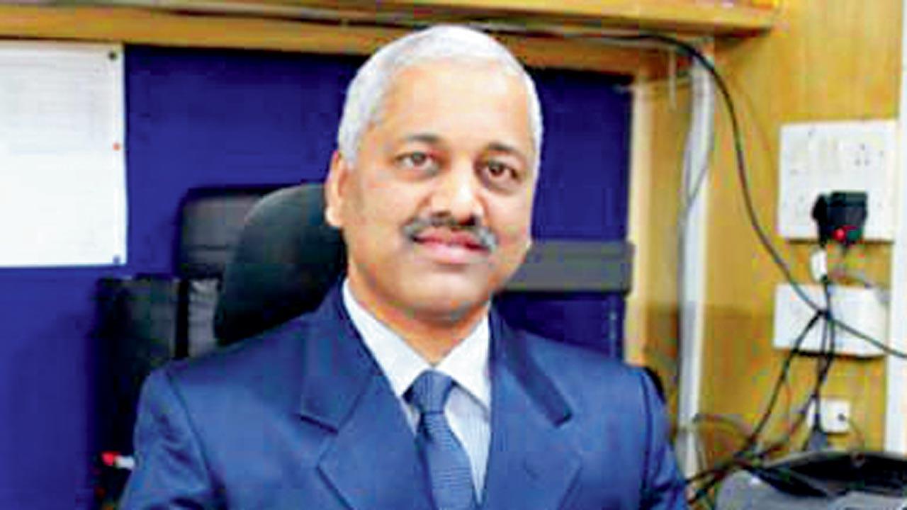 Dr Sriniwas Dhure, director of SIMSREE