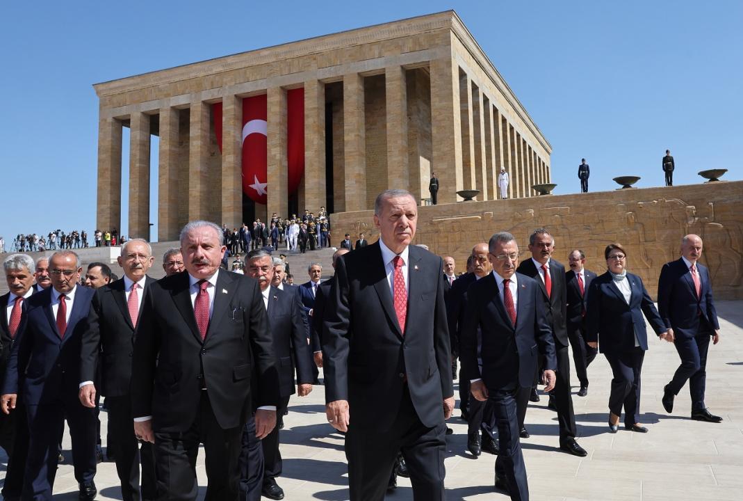 Turkey says no to US decision on arms embargo