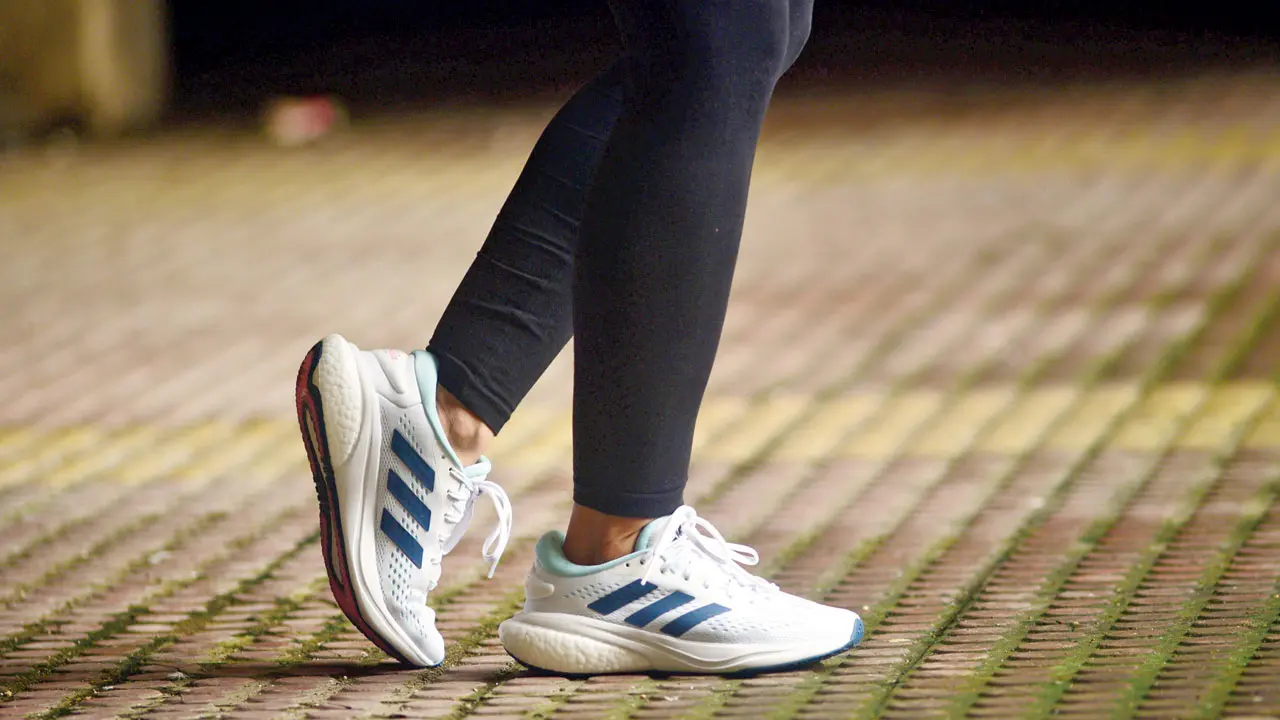 This lightweight shoe secures the feet on a run. Pic/Shadab Khan