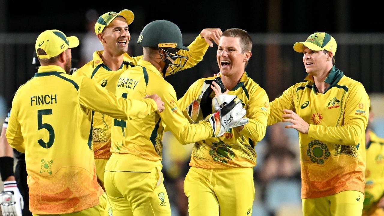 NZ vs AUS 2nd ODI: Zampa takes 5 as New Zealand collapse for 82 to hand Australia series victory