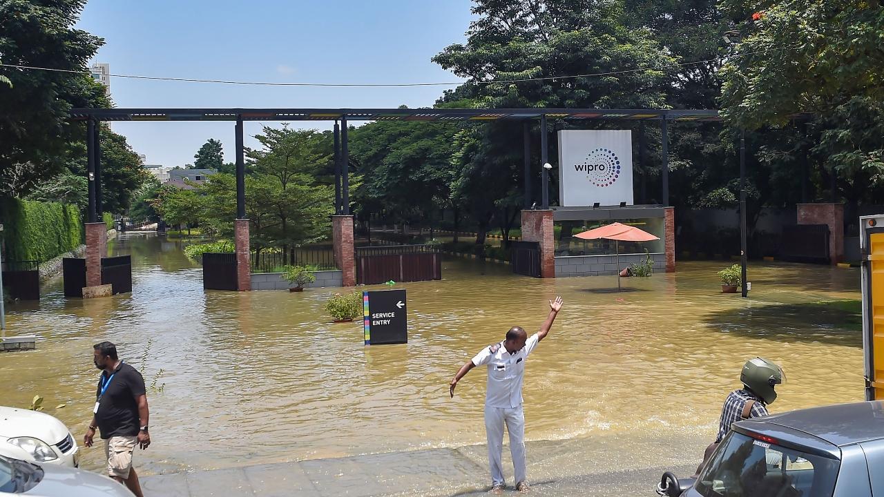 Waterlogging at the entrance of Wipro Technologies at Sarjapur