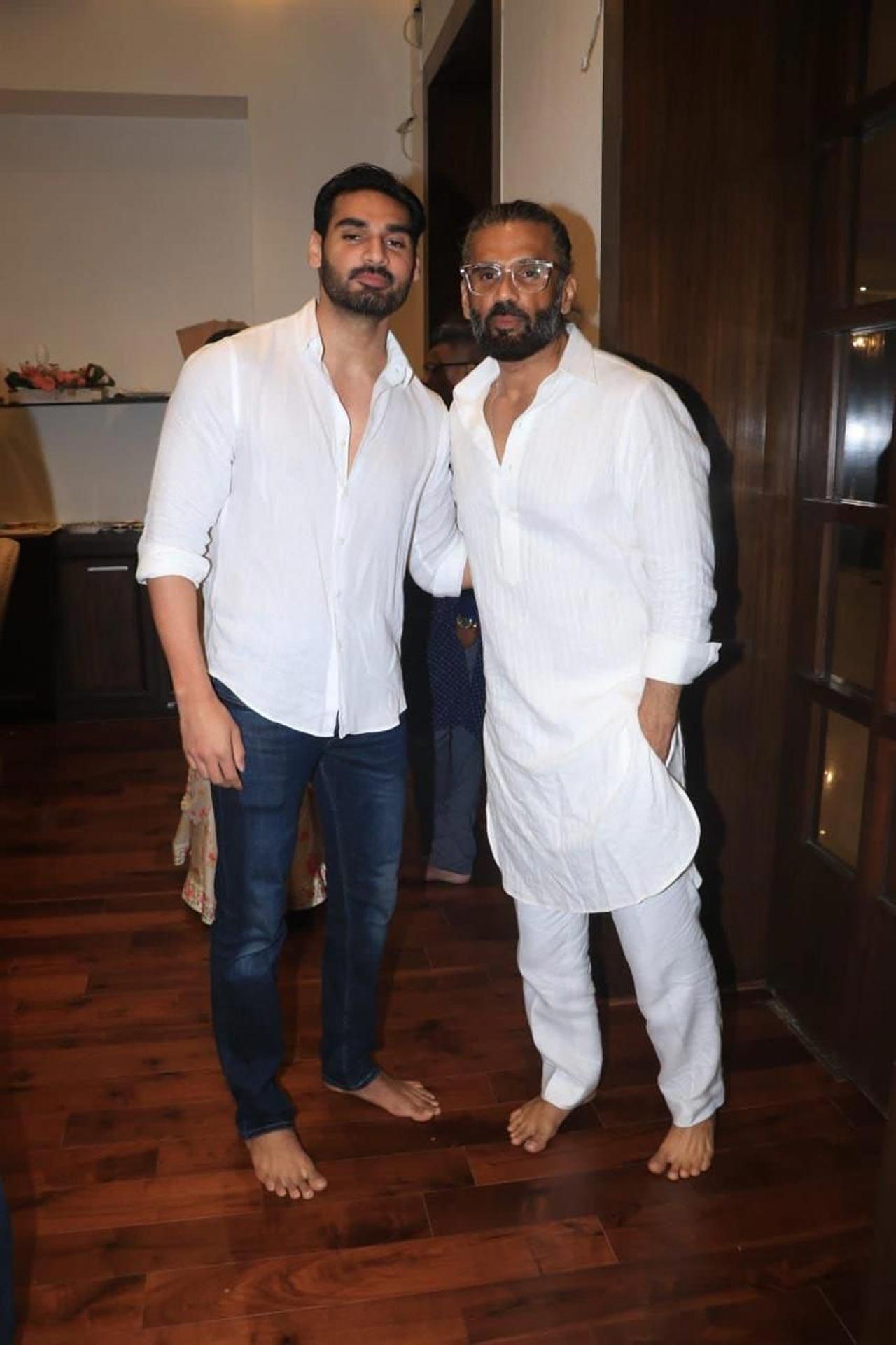 Ahan Shetty with his father Suniel Shetty posed for the shutterbugs