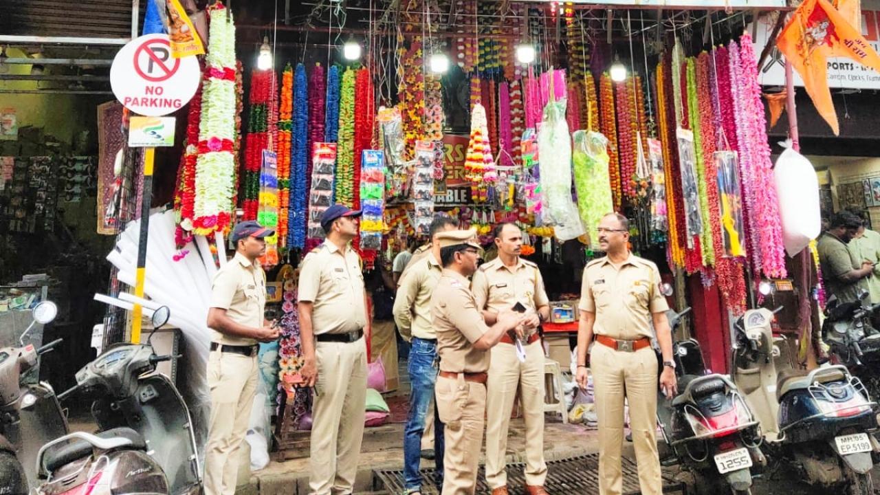 Firecrackers worth Rs 43 lakh seized from Ulhasnagar shop, two booked