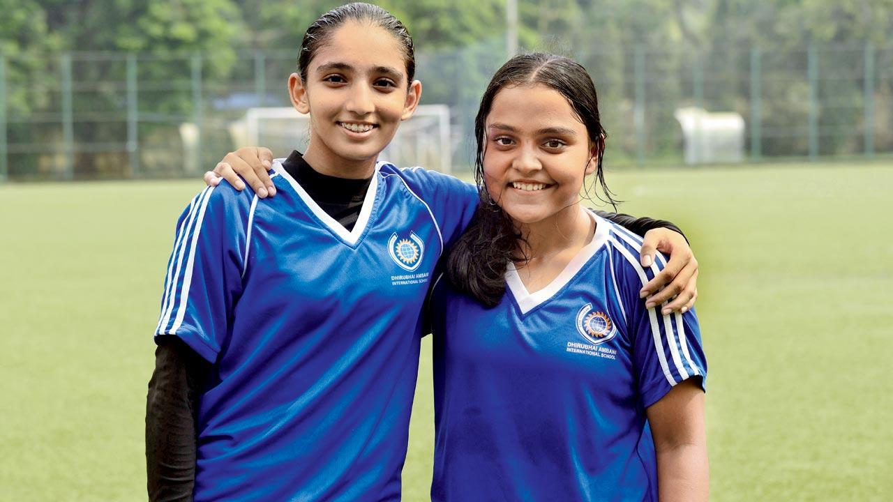 Dhirubhai Ambani’s scorers Navya Dholakia and Tithi Agrarwal (right)
