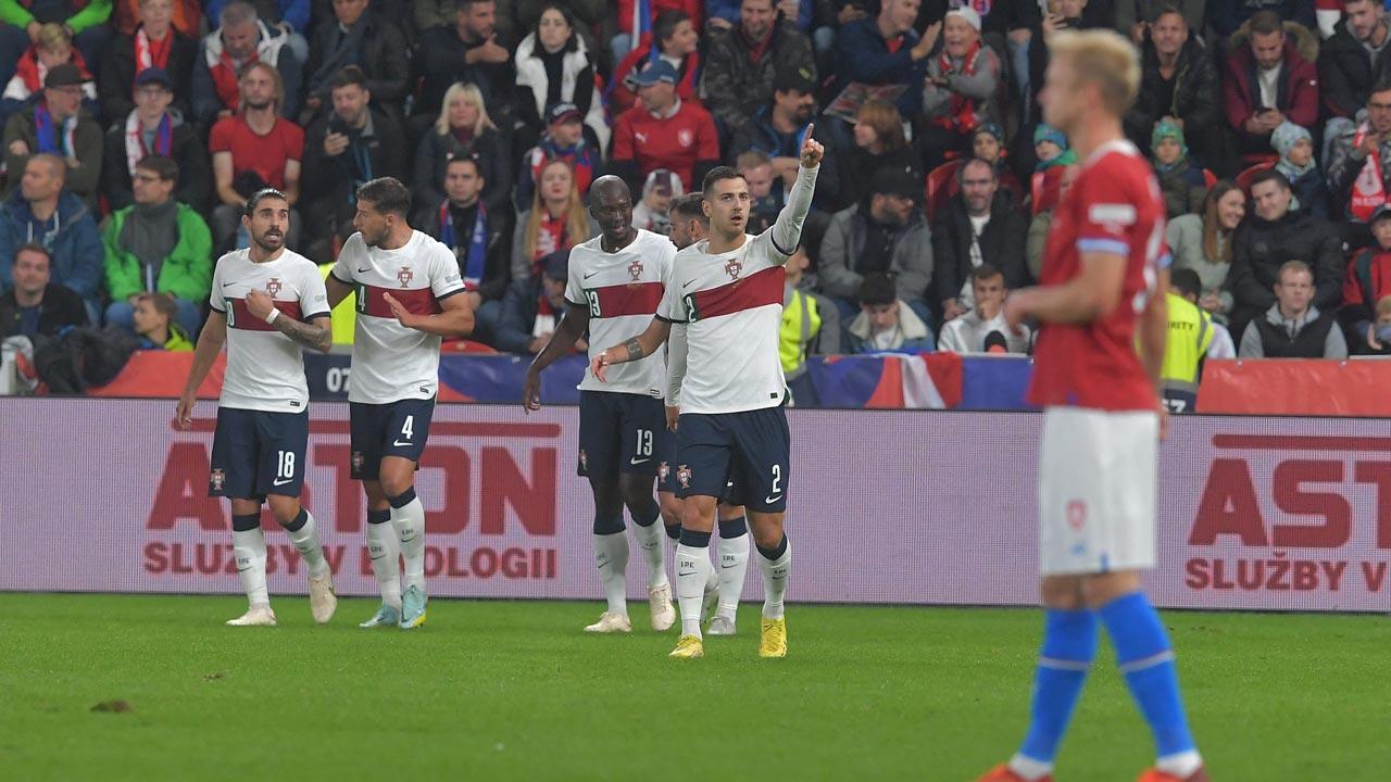 Nations League: Portugal cruise past Czechs, Spain stunned by Switzerland