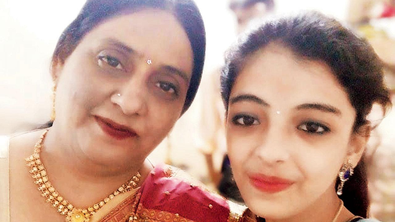Bhavna Rathod with her daughter Vanshika