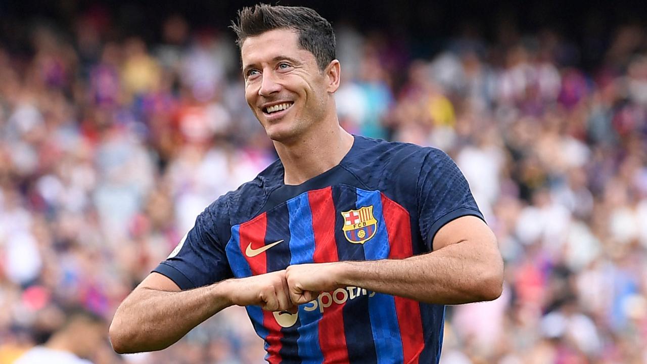 La Liga news: Robert Lewandowski scores a brace as Barcelona beats Elche 3-0