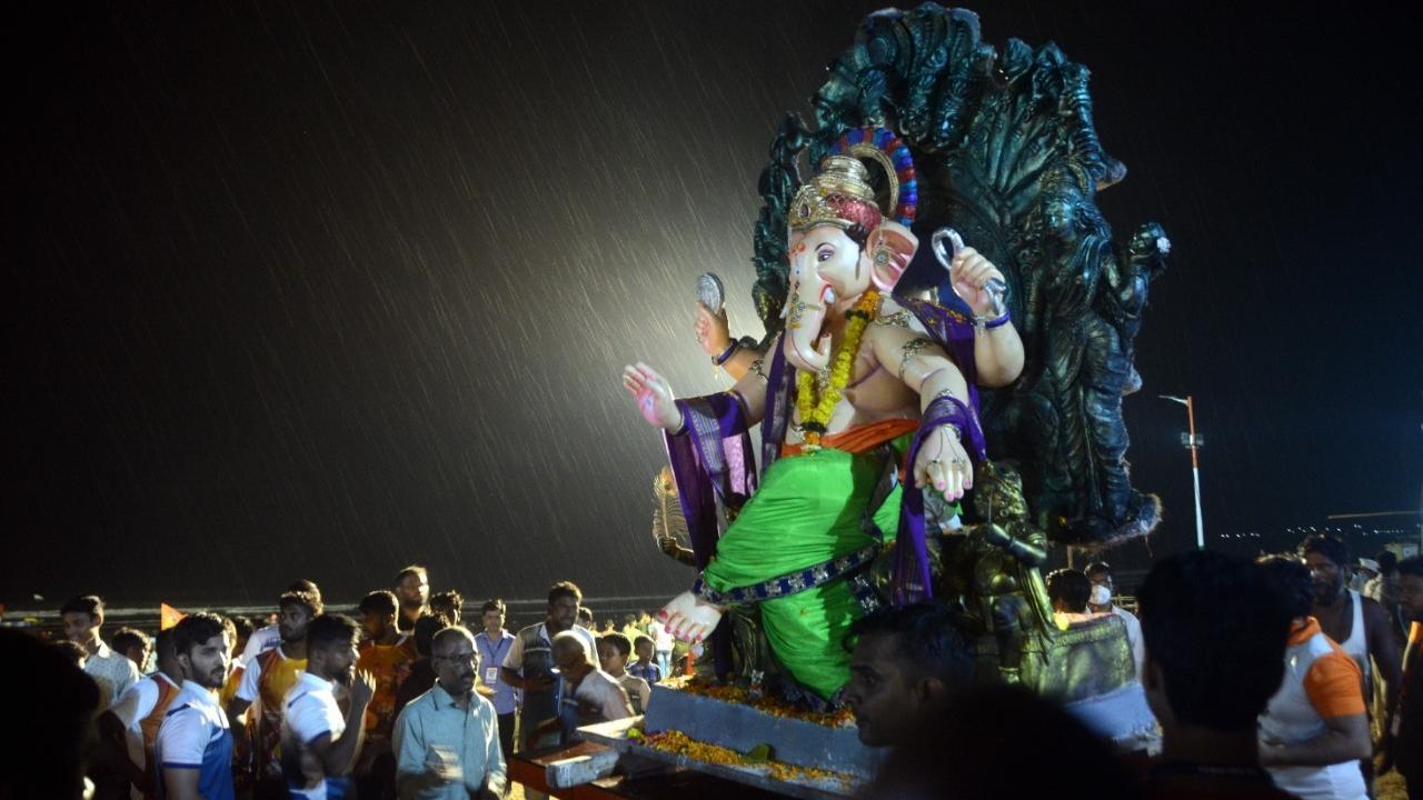 1.93 lakh idols immersed in Mumbai during ten-day Ganesh festival
