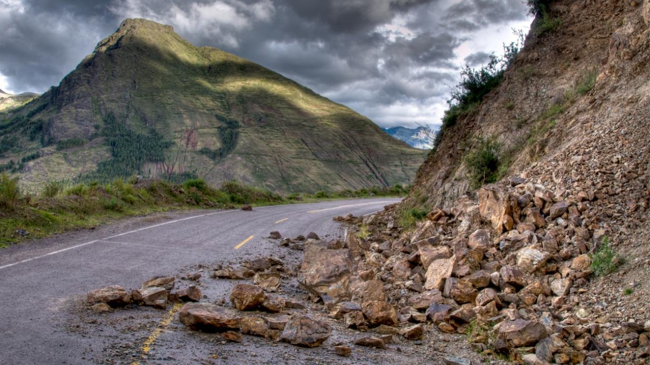 Uttarakhand: Debris triggered by landslide blocks NH-109 at Rudraprayag