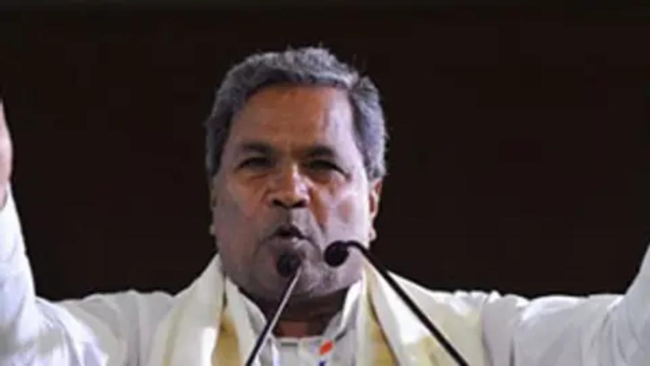 If you obstruct, we will not allow you to roam around, Siddaramaiah's warns BJP
