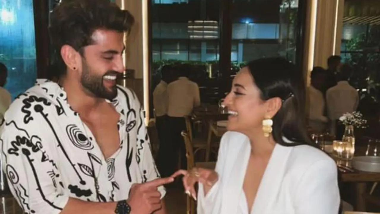 In the picture, Sonakshi was seen donning a white bodycon dress paired with a white blazer. Zaheer looked dapper in the picture in a white and black print shirt paired with black pant. Read full story here