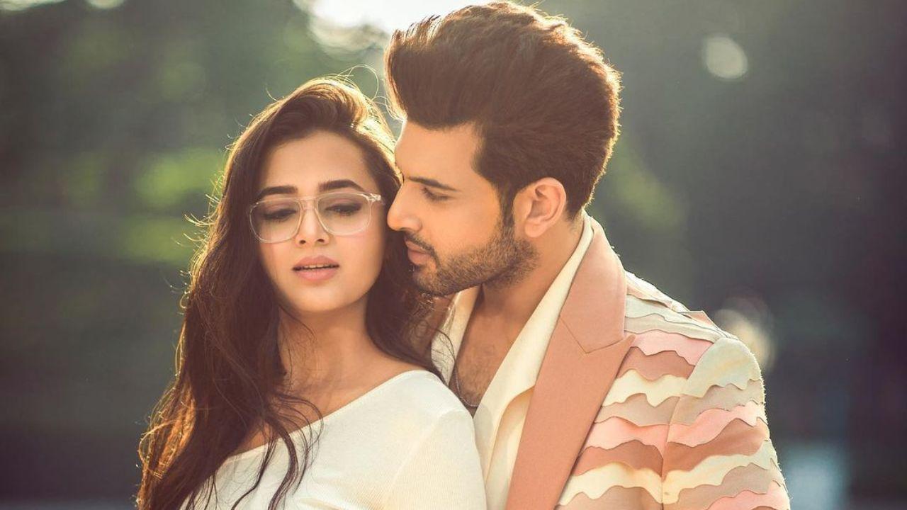 Karan Kundrra's fan following seems to be increasing by the day. Ever since the time, Tejasswi Prakash and Karan Kundrra met on the sets of Salman Khan’s Bigg Boss, the couple have been making news for all the right reasons. Read full story here