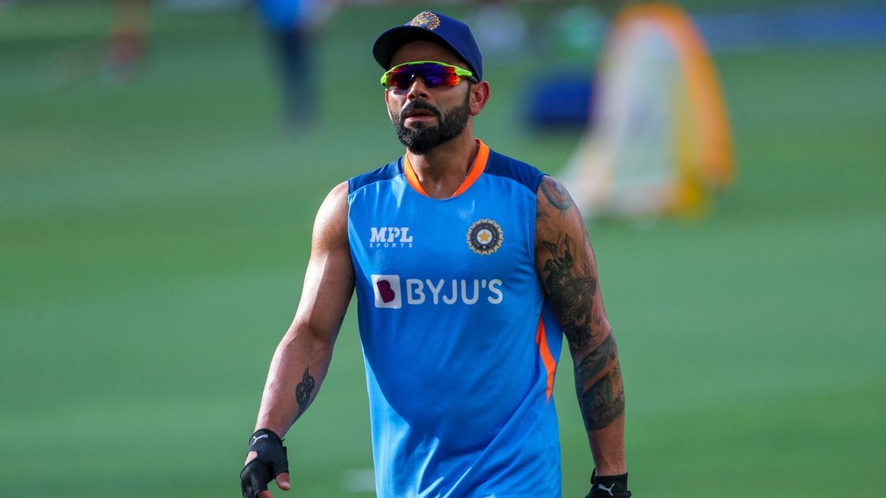 Virat Kohli reveals MS Dhoni was lone supporter after quitting Team India captaincy