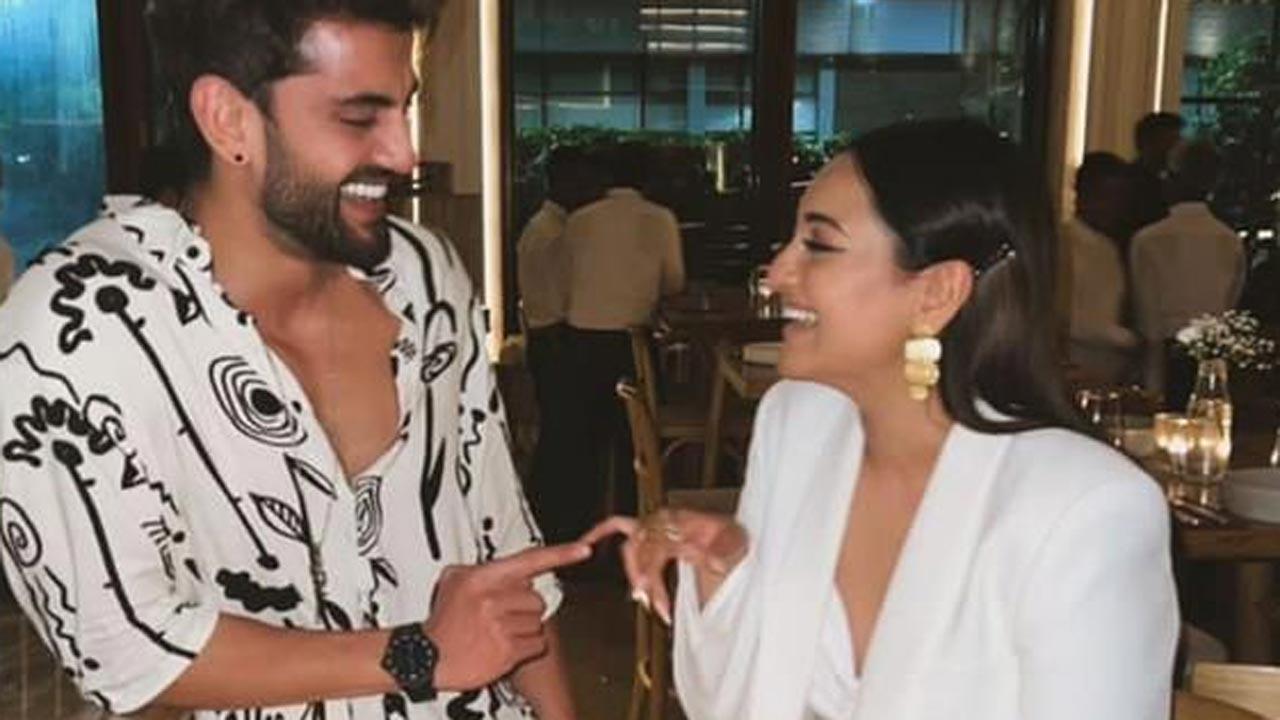 Sonakshi Sinha and Zaheer Iqbal come together with Asees Kaur and Ammy Virk for a Big Dhamaka!