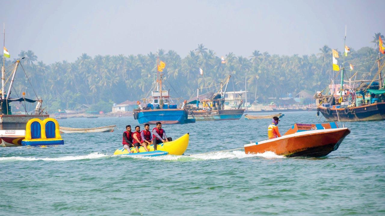 Mumbai: A fun boat ride turns fatal for 16-year-old