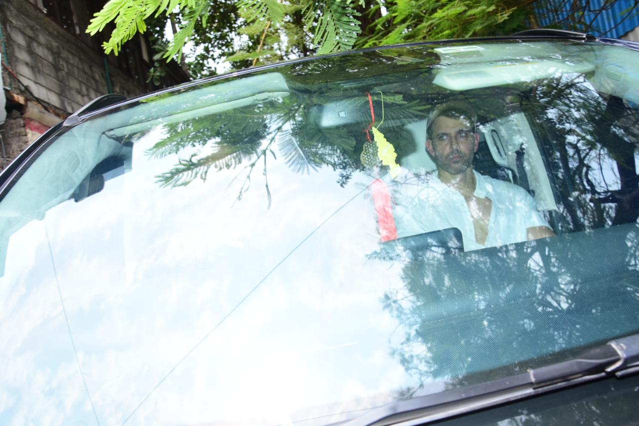 Actor Hrithik Roshan who is a childhood friend of Aditya and Uday Chopra also arrived to bid adieu to Pamela
