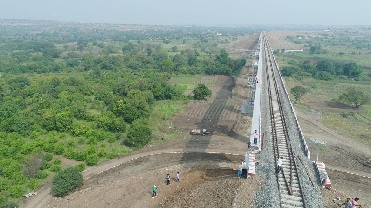 Mumbai: Central Railway completes record 257 km doubling and multitracking last year