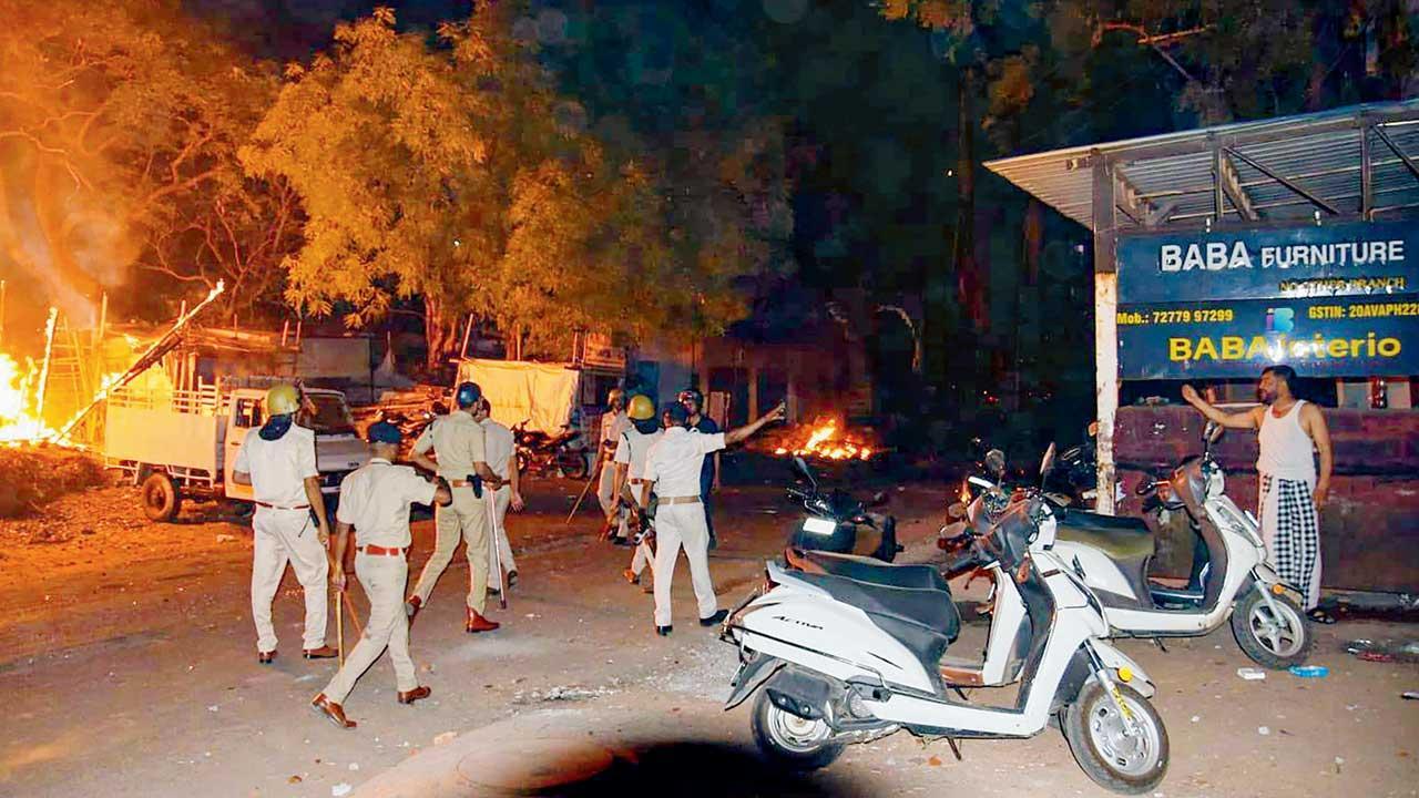 BJP leader among 50 held for clashes in Jharkhand city
