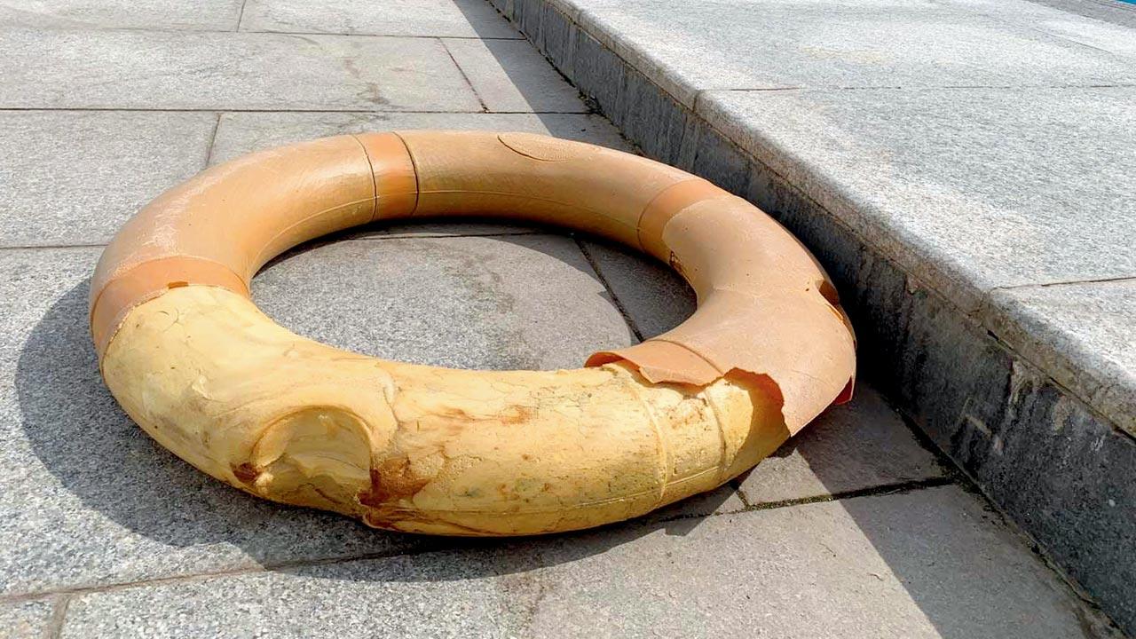 The Dahisar pool’s sole safety ring, which is clearly damaged