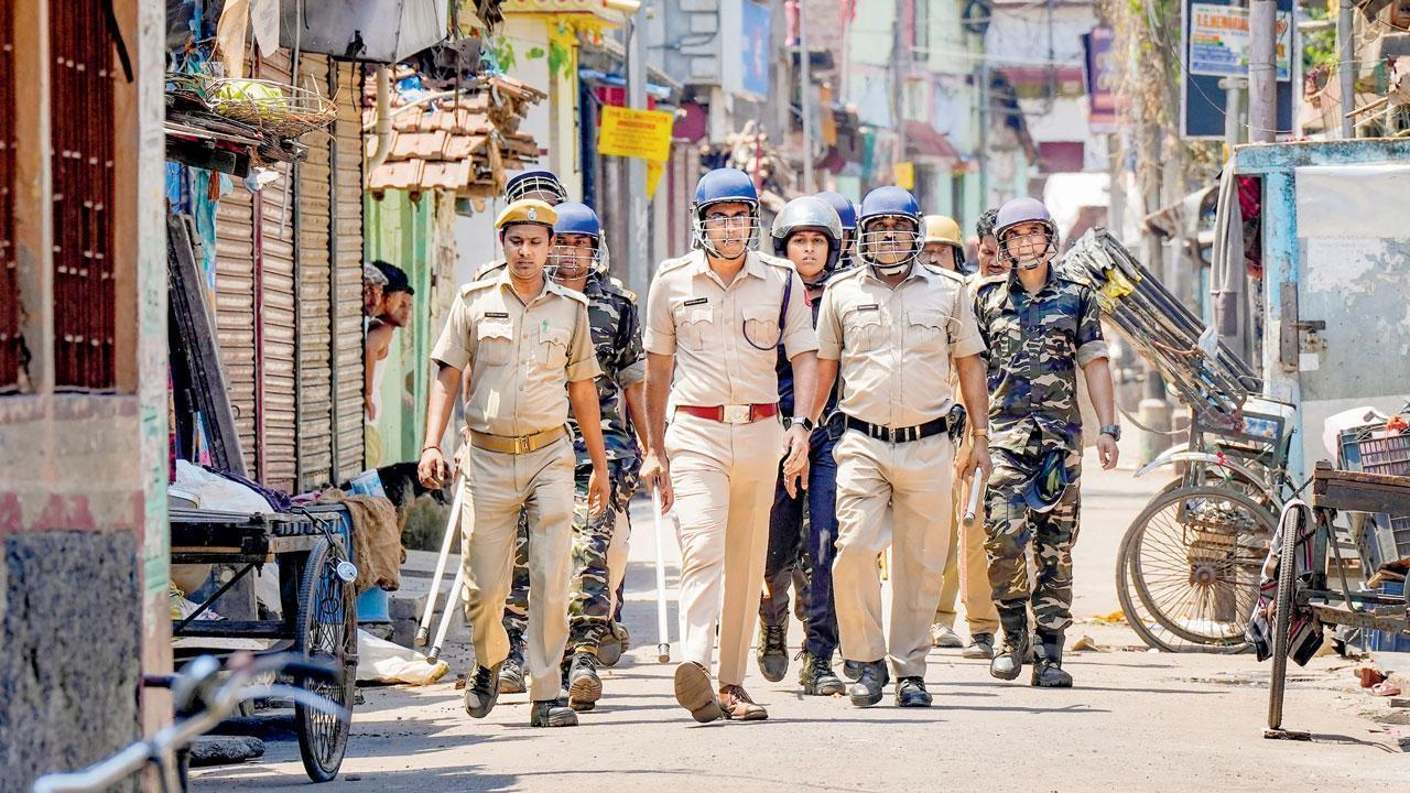 West Bengal: Central forces, police maintain close vigil on Hanuman Jayanti celebrations