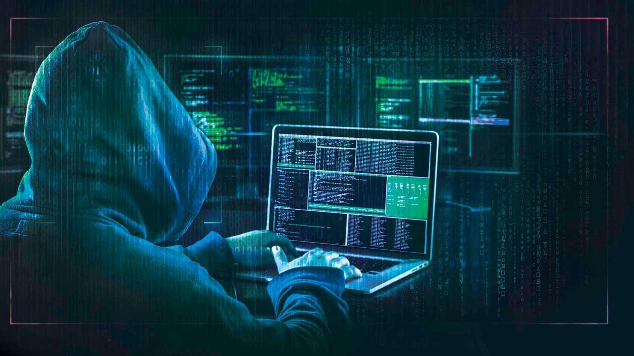 Mumbai: Cops nab bank officer behind fake corporate salary accounts